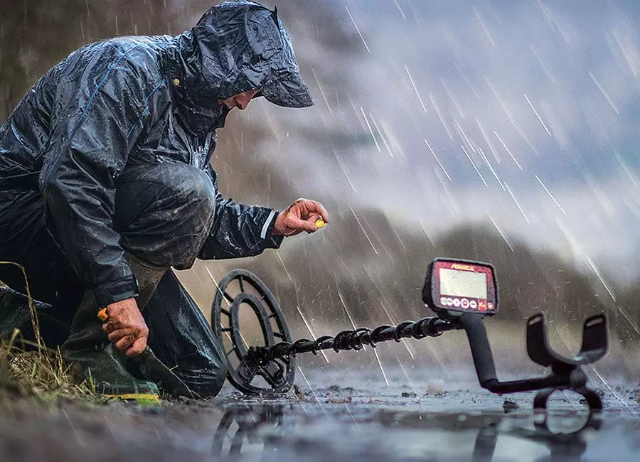 fisher f44 in rainy weather