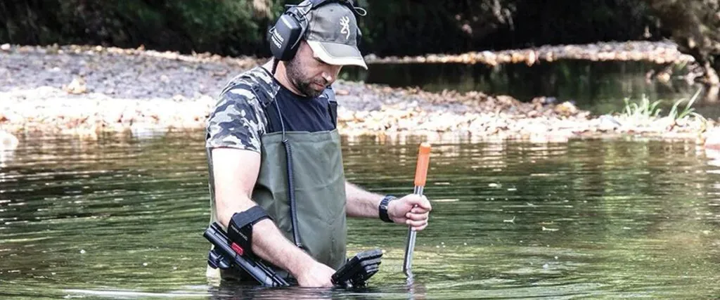 anfibio waterproof metal detector